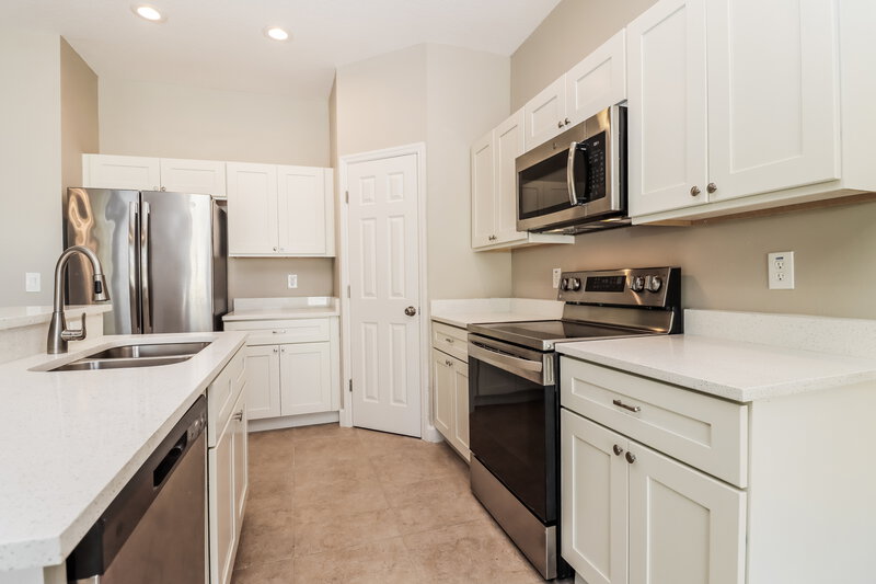 2,185/Mo, 919 Fern Leaf Dr Ruskin, FL 33570 Misc View 7