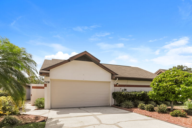 2,810/Mo, 7108 Silvermill Dr Tampa, FL 33635 External View