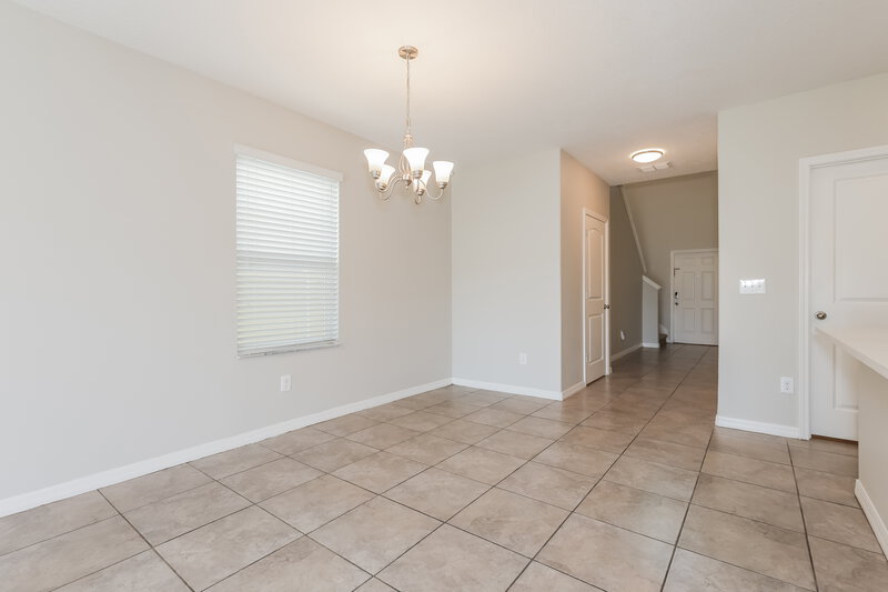 2,080/Mo, 6807 Blue Moon Way Sun City Center, FL 33573 Dining Room View