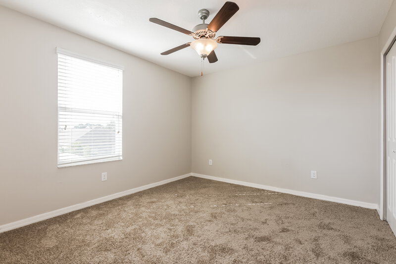 2,080/Mo, 6807 Blue Moon Way Sun City Center, FL 33573 Bedroom View 2
