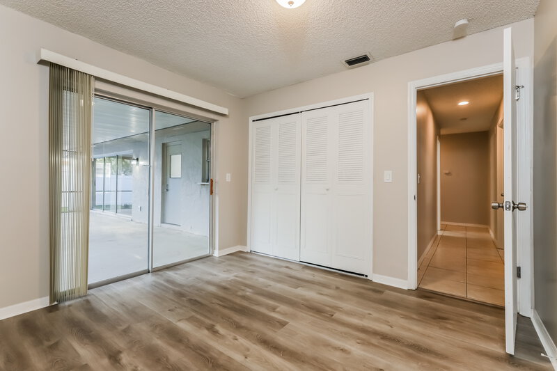 2,440/Mo, 504 Mahogany Dr Seffner, FL 33584 Bedroom View