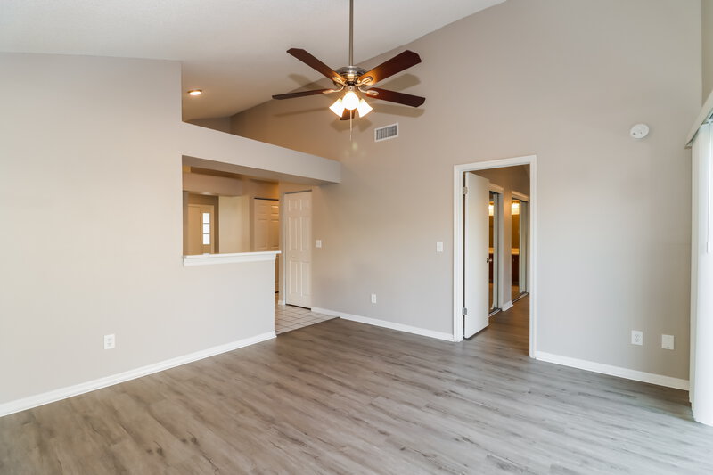3,770/Mo, 5303 Macbeth Ct Tampa, FL 33624 Den View 3