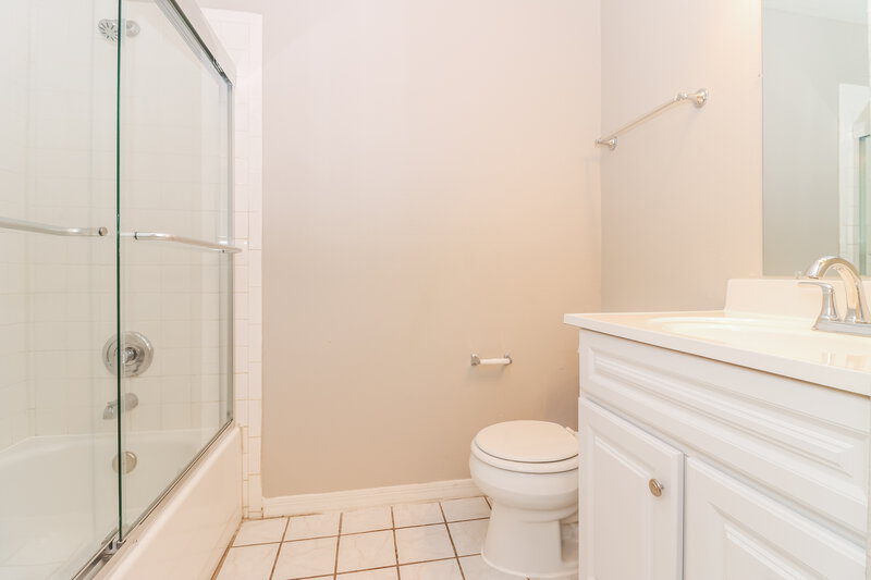 3,770/Mo, 5303 Macbeth Ct Tampa, FL 33624 Bathroom View