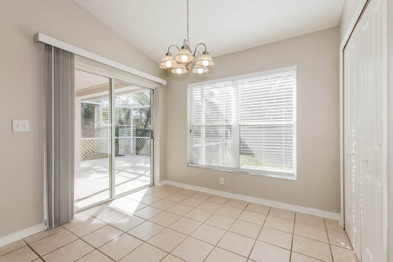2,440/Mo, 1107 Crimson Clover Ln Wesley Chapel, FL 33543 Dining Room View