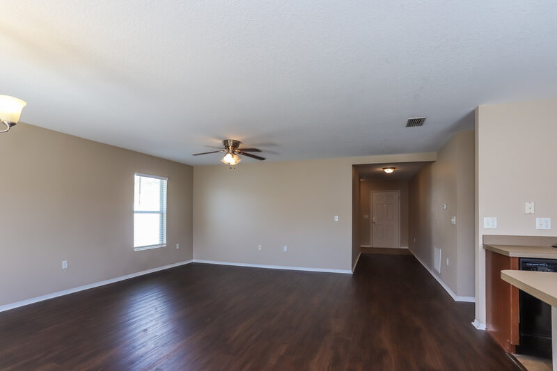 2,145/Mo, 11214 Running Pine Dr Riverview, FL 33569 Living Room View