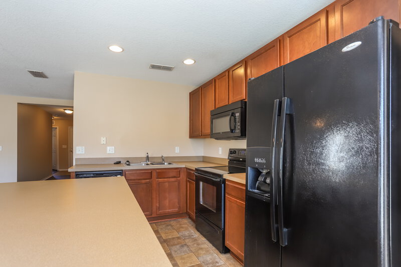 2,145/Mo, 11214 Running Pine Dr Riverview, FL 33569 Kitchen View