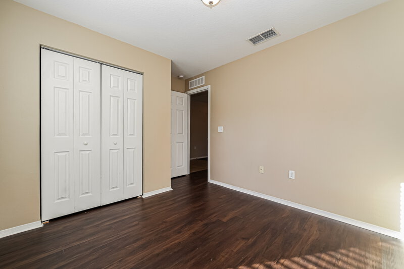 0/Mo, 11214 Running Pine Dr Riverview, FL 33569 Bedroom View 3