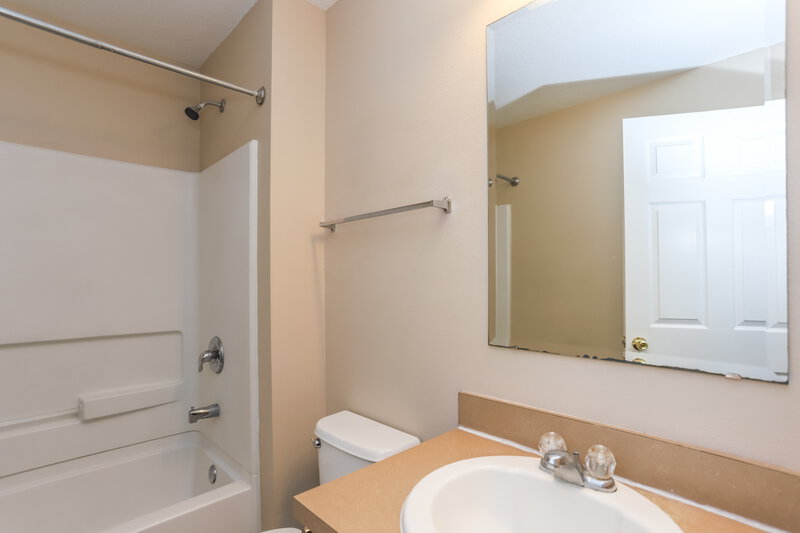 2,145/Mo, 11214 Running Pine Dr Riverview, FL 33569 Bathroom View