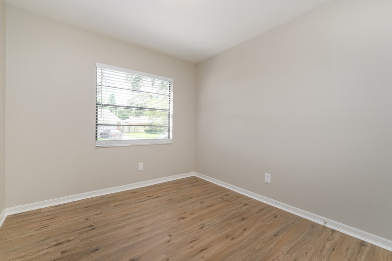 2,250/Mo, 702 Millifold Pl Brandon, FL 33510 Bedroom View 4