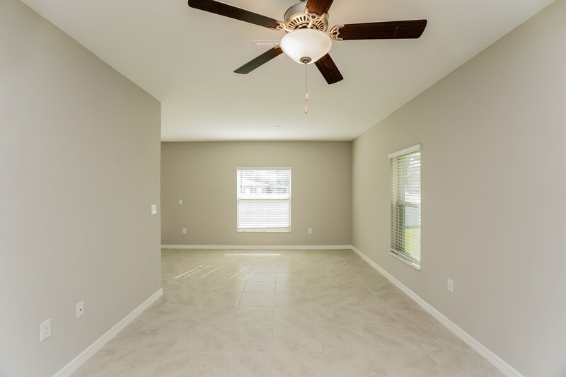 2,405/Mo, 7219 Spring Snowflake Ave Tampa, FL 33619 Misc View 2