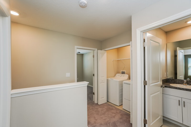 2,405/Mo, 7219 Spring Snowflake Ave Tampa, FL 33619 Misc View 3