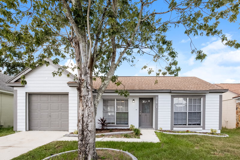 1,950/Mo, 310 Regal Park Dr Valrico, FL 33594 External View