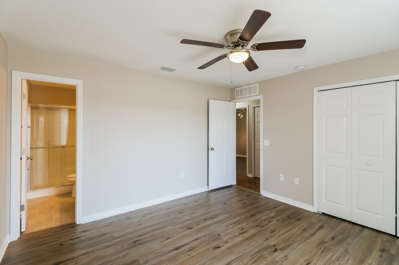 1,890/Mo, 3642 Fyfield Ct Land O Lakes, FL 34638 Main Bedroom View