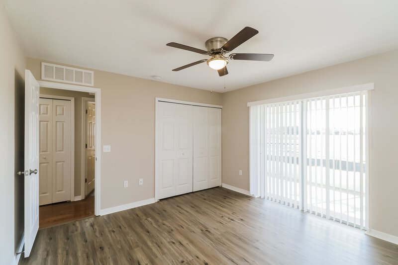 1,890/Mo, 3642 Fyfield Ct Land O Lakes, FL 34638 Main Bedroom View 2