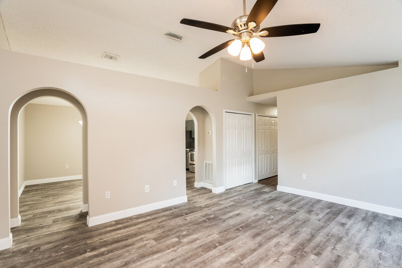 1,880/Mo, 6503 Tabogi Trl Wesley Chapel, FL 33545 Living Room View