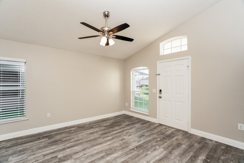 1,880/Mo, 6503 Tabogi Trl Wesley Chapel, FL 33545 Living Room View 3