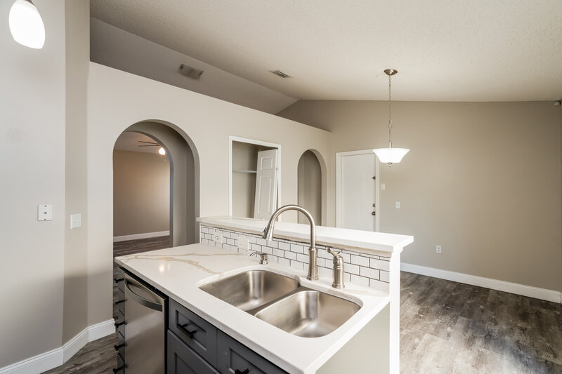 1,880/Mo, 6503 Tabogi Trl Wesley Chapel, FL 33545 Kitchen View 2