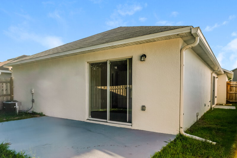 1,880/Mo, 6503 Tabogi Trl Wesley Chapel, FL 33545 Rear View
