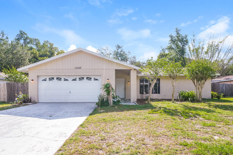 2,285/Mo, 17507 Cranbrook Dr Lutz, FL 33549 External View