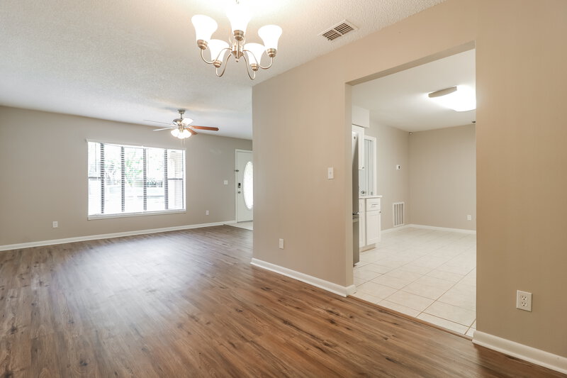2,405/Mo, 17507 Cranbrook Dr Lutz, FL 33549 Dining Room View