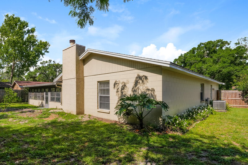 2,285/Mo, 17507 Cranbrook Dr Lutz, FL 33549 Rear View 2