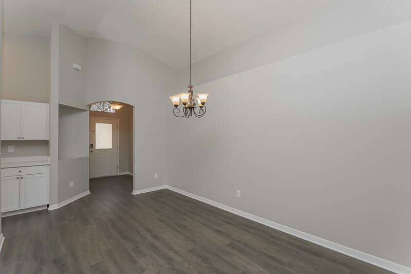 2,055/Mo, 7604 Bristol Park Dr Apollo Beach, FL 33572 Dining Room View