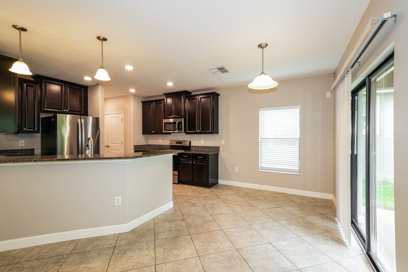 2,395/Mo, 10165 Newminster Loop Ruskin, FL 33573 Dining Room View 2