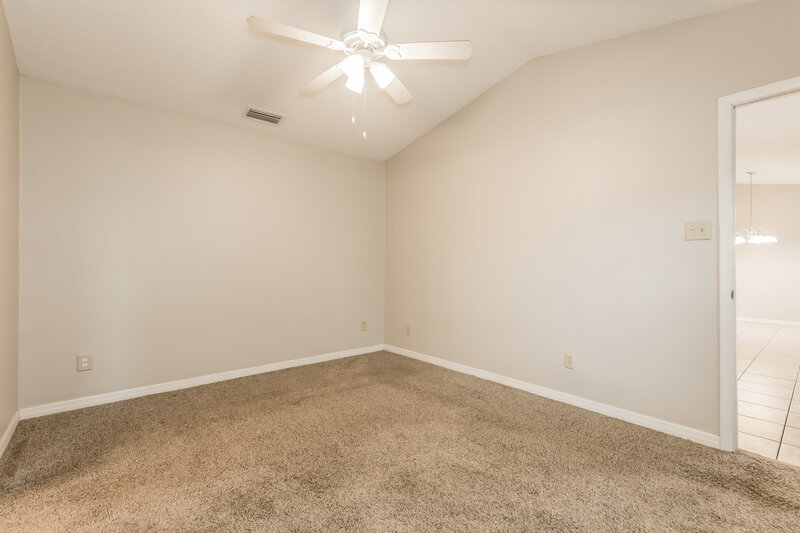 2,130/Mo, 1440 Tiverton Dr Brandon, FL 33511 Main Bedroom View