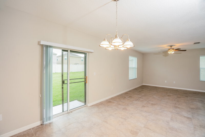 2,320/Mo, 17209 Beach Buttercup Pl Wimauma, FL 33598 Dining Room View