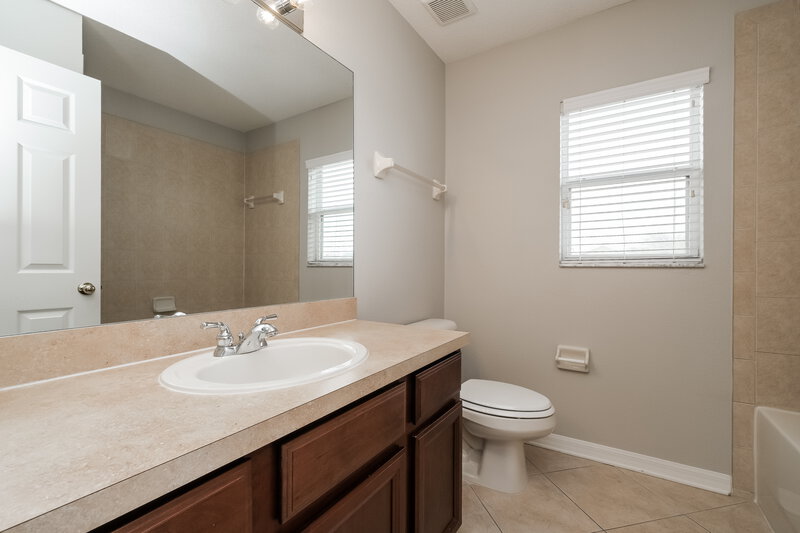 2,930/Mo, 5939 Sweet William Ter Land O' Lakes, FL 34639 Bathroom View
