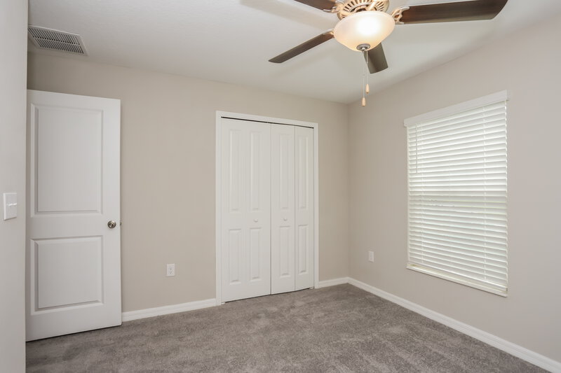 2,100/Mo, 15306 Miller Creek Dr Sun City Center, FL 33573 Bedroom View 2