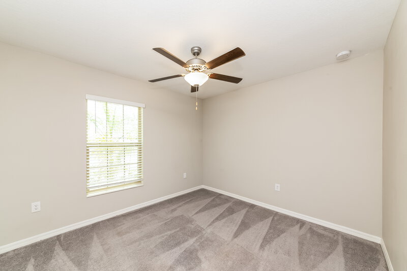 1,975/Mo, 15306 Miller Creek Dr Sun City Center, FL 33573 Bedroom View