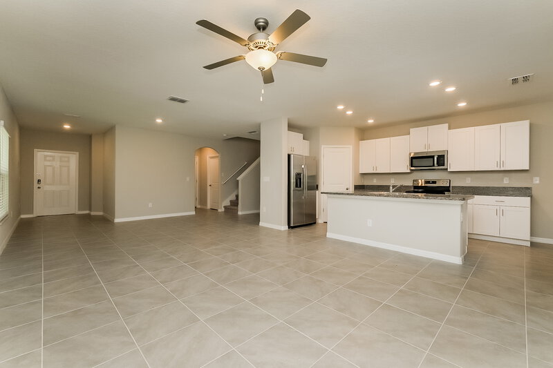2,645/Mo, 7303 Spring Snowflake Ave Tampa, FL 33619 Misc View 5