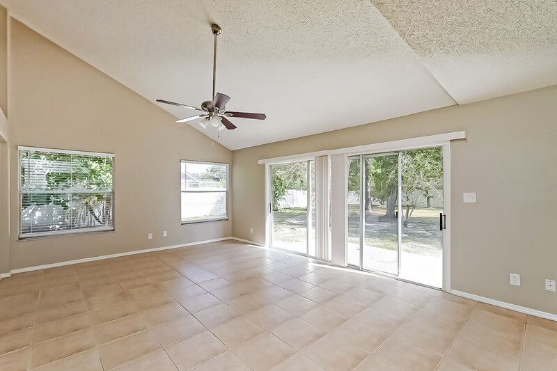 2,660/Mo, 14909 Barby Ave Tampa, FL 33625 Living Room View 2
