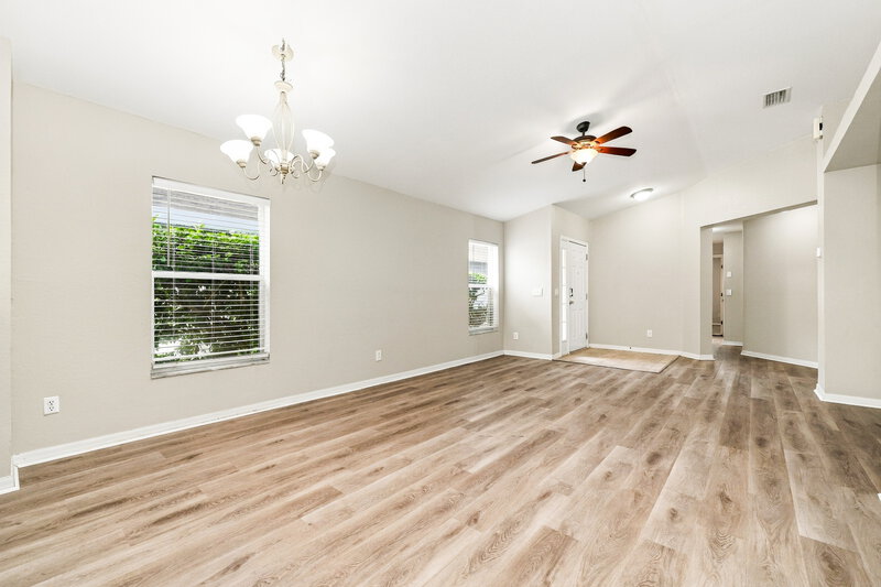 2,280/Mo, 11343 Palm Island Ave Riverview, FL 33569 Living Room View