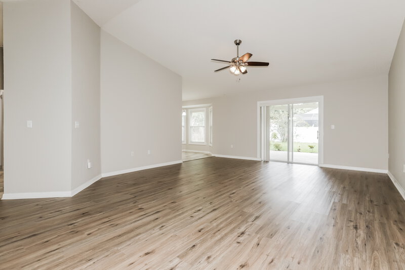 2,475/Mo, 155 Winston Manor Cir Seffner, FL 33584 Misc View