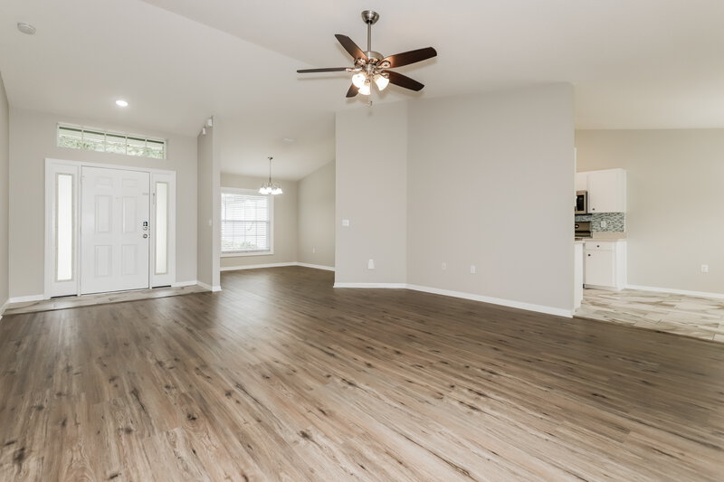 2,475/Mo, 155 Winston Manor Cir Seffner, FL 33584 Misc View 2