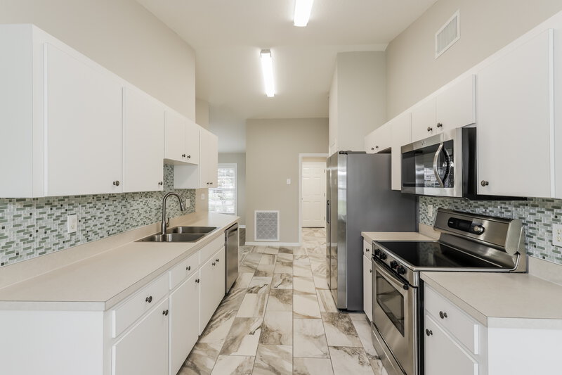 2,475/Mo, 155 Winston Manor Cir Seffner, FL 33584 Misc View 4