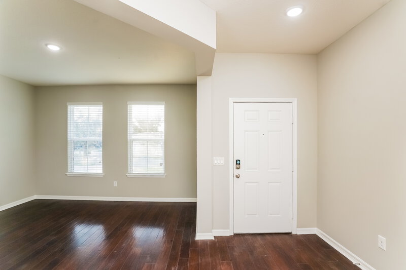 4,360/Mo, 10141 Celtic Ash Dr Ruskin, FL 33573 Living Room View
