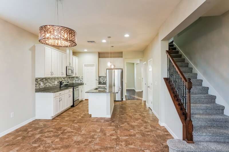 4,360/Mo, 10141 Celtic Ash Dr Ruskin, FL 33573 Dining Room View 2