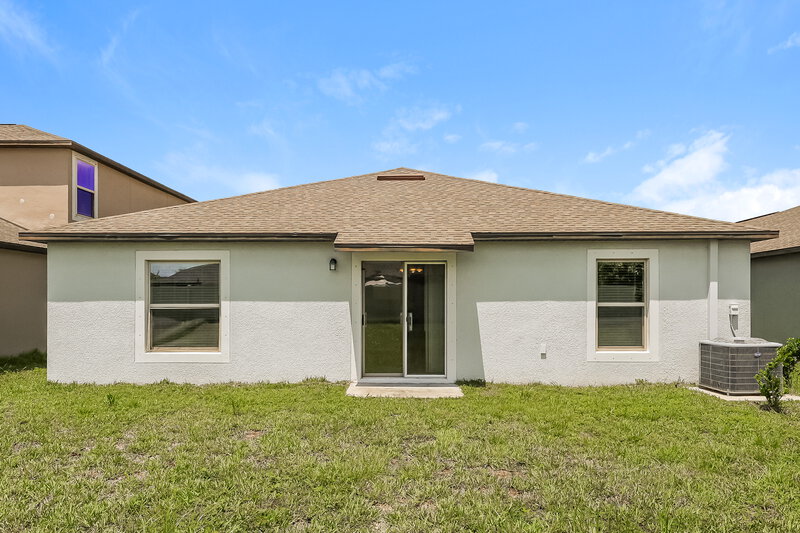 0/Mo, 11515 Sage Canyon Dr Riverview, FL 33578 Rear View