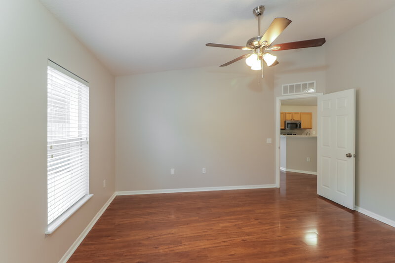 2,250/Mo, 3206 Bellericay Ln Land O Lakes, FL 34638 Main Bedroom View