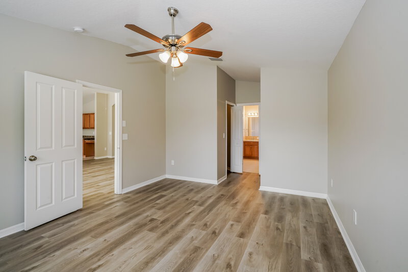 4,060/Mo, 7719 Bristol Park Dr Apollo Beach, FL 33572 Main Bedroom View 2