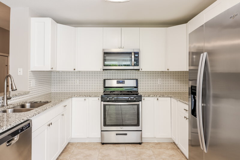 3,820/Mo, 1243 Big Sky Dr Wesley Chapel, FL 33543 Kitchen View