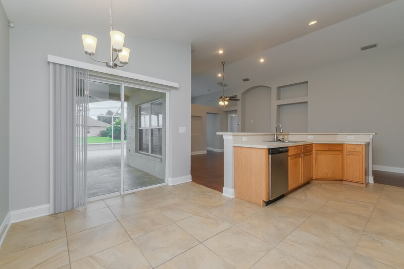2,300/Mo, 2709 Billingham Dr Land O Lakes, FL 34639 Breakfast Nook View