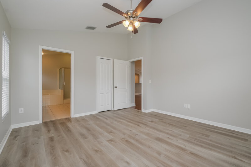 2,300/Mo, 2709 Billingham Dr Land O Lakes, FL 34639 Main Bedroom View 2