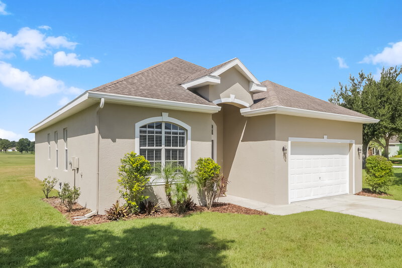 1,815/Mo, 2371 Cross Tee Ct Brooksville, FL 34604 Front View 2