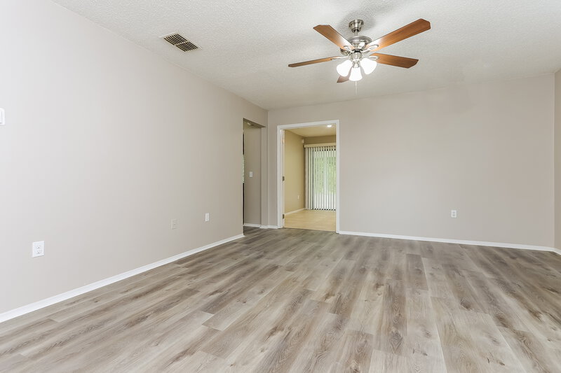 1,980/Mo, 1372 Bramblewood Dr Lakeland, FL 33811 Living Room View