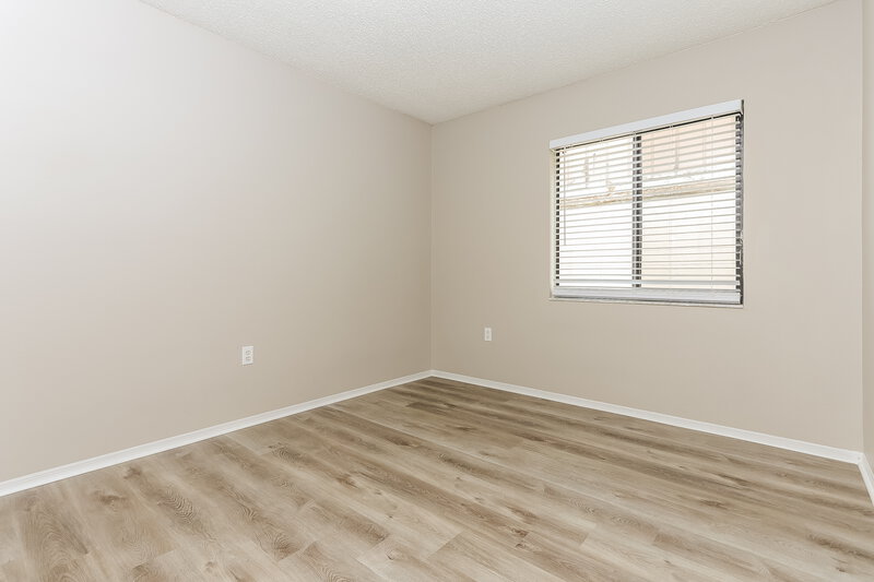 1,980/Mo, 1372 Bramblewood Dr Lakeland, FL 33811 Bedroom View 3