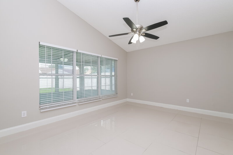 2,950/Mo, 9017 Sheldon Chase Dr Tampa, FL 33635 Main Bedroom View